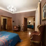 Casa Asso Di Coppe 3* Alba (Piedmont)