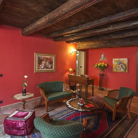 Casa Asso Di Coppe Bed & Breakfast 3*