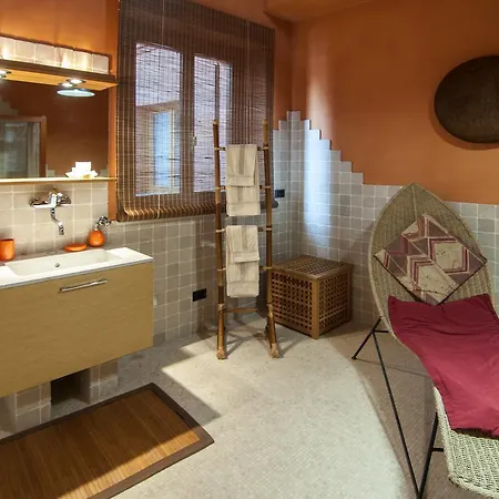 Casa Asso Di Coppe Couette-café 3*