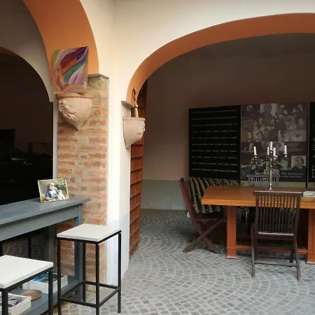 Alojamento de Acomodação e Pequeno-almoço Casa Asso Di Coppe Alba (Piedmont)