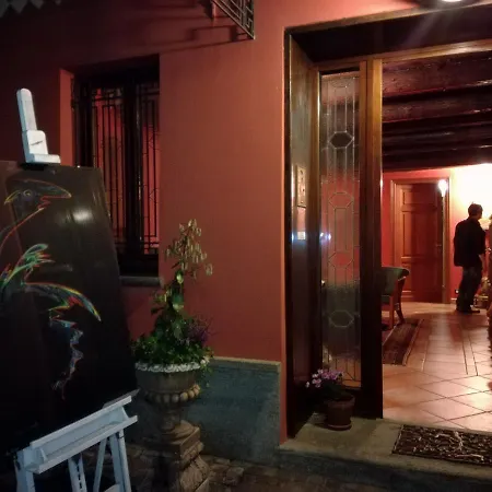 Alojamento de Acomodação e Pequeno-almoço Casa Asso Di Coppe Alba (Piedmont)