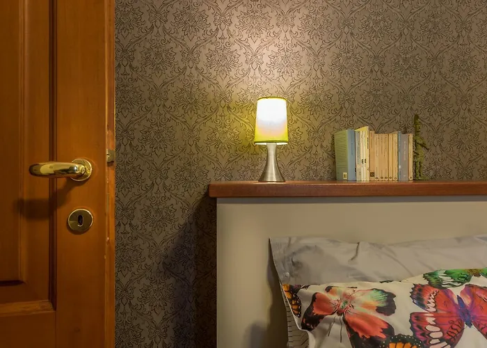 Casa Asso Di Coppe Bed & Breakfast Alba (Piedmont)