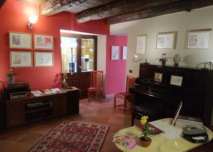 Bed & Breakfast Casa Asso Di Coppe Alba (Piedmont)